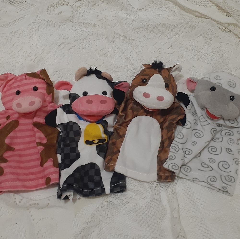 4 Barnyard Hand Puppets